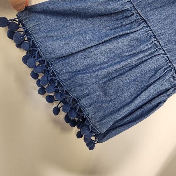 Hester & Orchard Top Womens Size 1X Denim Chambray 3/4 Pom Pom Bell Sleeve Boho - Picture 6 of 11